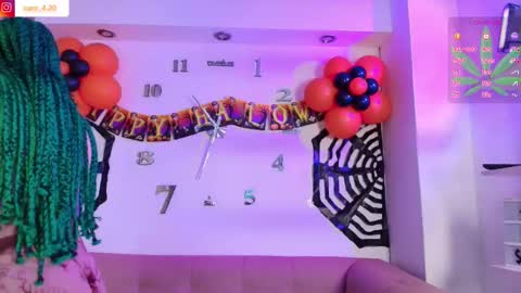 Caro Fisher online show from October 27, 2025, 12:42 pm