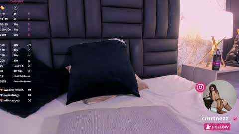 Snapshot of caro_martinezz chatting on January 17, 2025, 7:41 am online show from January 17, 2025, 7:41 am