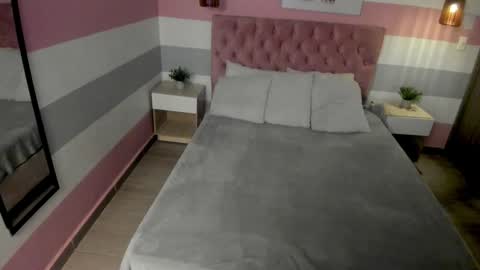 Snapshot of carol_pinter chatting on January 8, 2025, 1:52 pm Carol online show from January 8, 2025, 1:52 pm