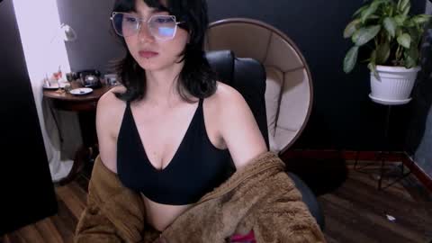 Snapshot of carolaird_25 chatting on September 27, 2025, 7:08 pm carolaird online show from September 27, 2025, 7:08 pm