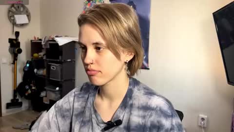 Snapshot of carolcaci chatting on February 6, 2026, 9:23 am Call me Carol online show from February 6, 2026, 9:23 am