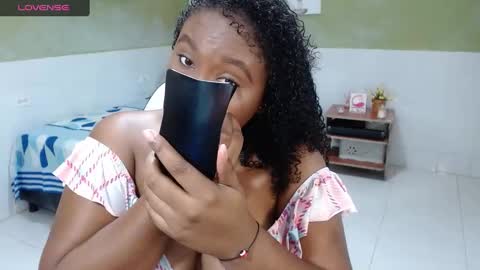 Snapshot of caroldelatorre chatting on January 20, 2025, 6:43 pm Carol de la torre online show from January 20, 2025, 6:43 pm