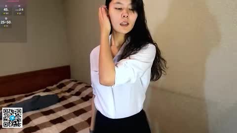 Snapshot of carolfreer chatting on December 18, 2025, 1:17 pm Kim online show from December 18, 2025, 1:17 pm