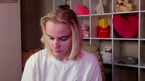 Carol online show from October 14, 2025, 9:54 am