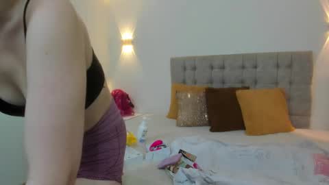 Carolina online show from September 23, 2025, 12:19 pm