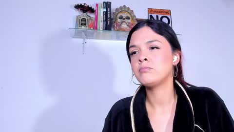 Snapshot of carolina_ml chatting on January 7, 2026, 3:03 pm CarolinaM online show from January 7, 2026, 3:03 pm