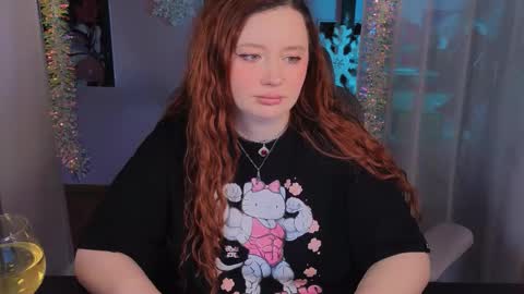 Mira online show from December 21, 2025, 8:27 pm