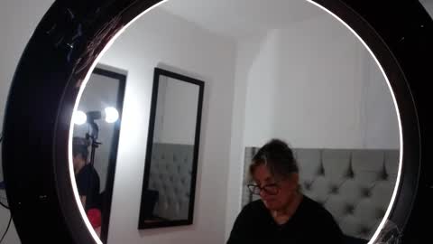 Snapshot of carolinacrus01 chatting on February 12, 2025, 12:37 am Carolina online show from February 12, 2025, 12:37 am