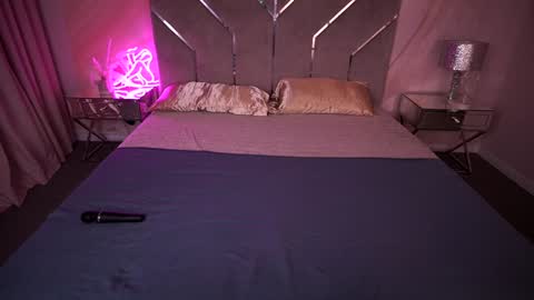 Snapshot of carolinadia chatting on January 22, 2025, 8:59 pm carolinadia online show from January 22, 2025, 8:59 pm