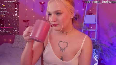 Snapshot of caroline_kiparis chatting on February 6, 2026, 12:48 am Caro online show from February 6, 2026, 12:48 am