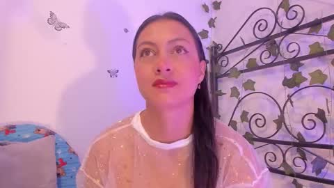 Snapshot of caroline_millerr chatting on February 24, 2026, 8:34 am caroline_millerr online show from February 24, 2026, 8:34 am