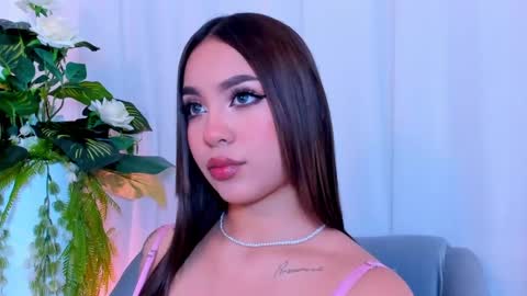 Snapshot of carolineegarcia chatting on February 3, 2025, 1:40 pm CarolineeGarcia online show from February 3, 2025, 1:40 pm