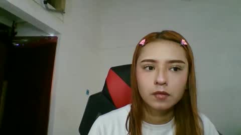 Snapshot of carolinnapinkman chatting on May 7, 2026, 8:36 pm carolinnapinkman online show from May 7, 2026, 8:36 pm