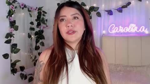 Snapshot of caromartiinnez chatting on October 24, 2025, 6:59 pm    online show from October 24, 2025, 6:59 pm