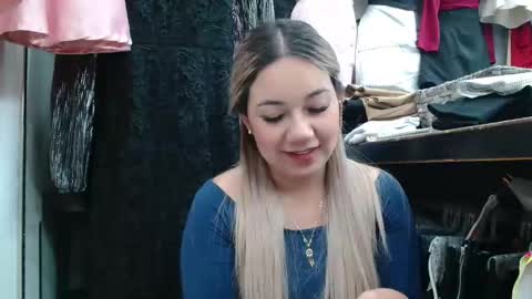 caroo0615 online show from November 25, 2025, 11:38 pm