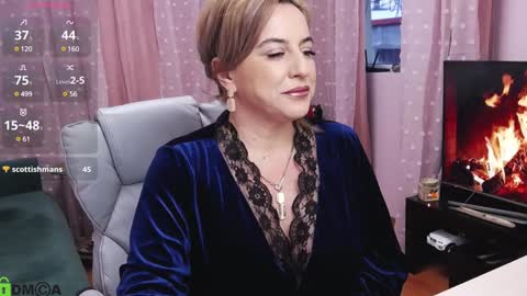 Snapshot of carrielovex chatting on January 12, 2025, 6:06 am Carrie online show from January 12, 2025, 6:06 am