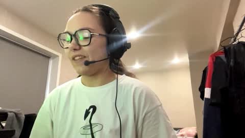 Snapshot of carrollaforte chatting on December 3, 2025, 3:14 am Emilia online show from December 3, 2025, 3:14 am