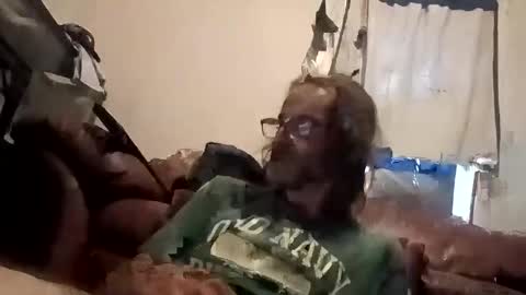 Snapshot of caryb chatting on November 14, 2025, 3:55 pm caryb online show from November 14, 2025, 3:55 pm