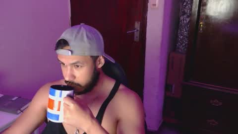 Snapshot of casas_oom chatting on March 15, 2026, 3:34 am online show from March 15, 2026, 3:34 am