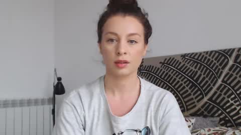 Sun in the clouds  online show from December 6, 2024, 1:11 pm