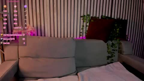 Snapshot of casey_sweeet chatting on April 18, 2026, 7:07 pm Casey sweeet online show from April 18, 2026, 7:07 pm