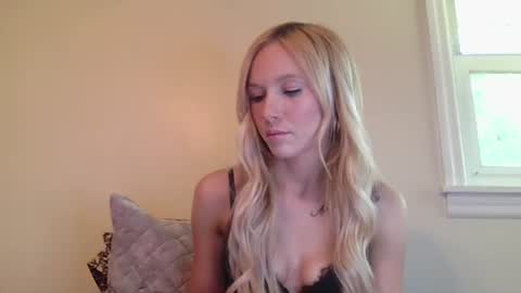 Snapshot of caseygirl6879 chatting on April 12, 2026, 6:46 pm Casey Lakes online show from April 12, 2026, 6:46 pm