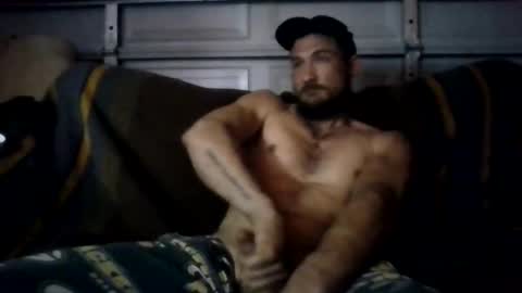 Snapshot of caseyjmcd22 chatting on January 7, 2026, 5:37 pm okiedadd online show from January 7, 2026, 5:37 pm