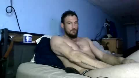 Snapshot of caseyjmcd22 chatting on February 25, 2026, 4:16 pm okiedadd online show from February 25, 2026, 4:16 pm