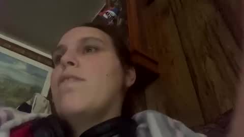 Snapshot of cashcoupllle chatting on March 6, 2026, 11:01 pm Cash Couple online show from March 6, 2026, 11:01 pm