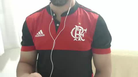 Snapshot of cashmastermuscle77 chatting on December 21, 2024, 8:21 pm cashmastermuscle77 online show from December 21, 2024, 8:21 pm