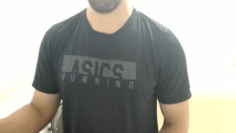 Snapshot of cashmastermuscle77 chatting on January 25, 2025, 3:41 pm cashmastermuscle77 online show from January 25, 2025, 3:41 pm