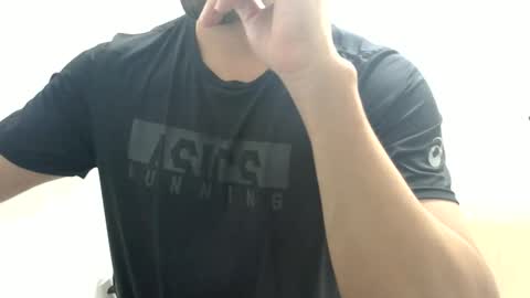 Snapshot of cashmastermuscle77 chatting on January 28, 2025, 2:00 am cashmastermuscle77 online show from January 28, 2025, 2:00 am