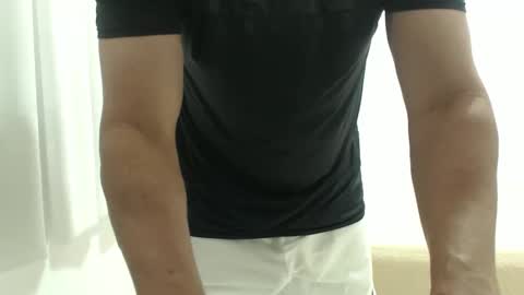 cashmastermuscle77 online show from October 13, 2025, 10:04 am