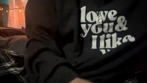 casidy1 online show from November 25, 2025, 5:24 pm