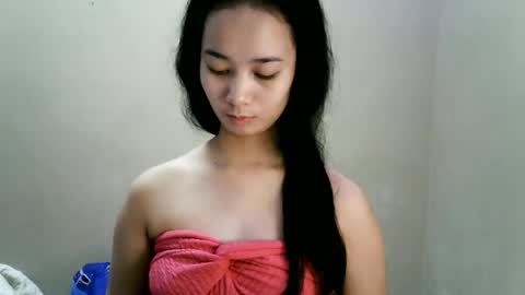 Snapshot of casie_cream chatting on July 7, 2026, 6:47 am casie_cream online show from July 7, 2026, 6:47 am
