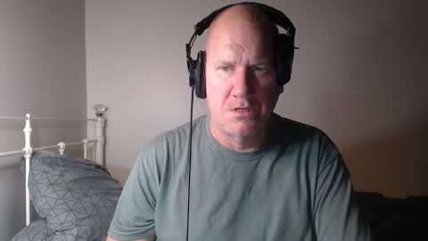 Snapshot of casinocam chatting on January 17, 2026, 12:59 am CasinoCam online show from January 17, 2026, 12:59 am