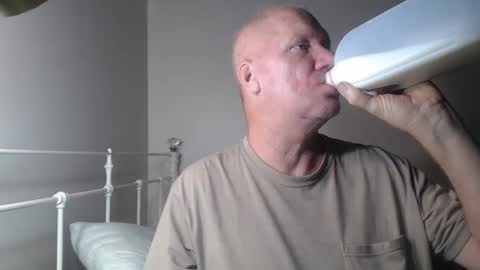 Snapshot of casinocam chatting on February 24, 2026, 3:26 am CasinoCam online show from February 24, 2026, 3:26 am