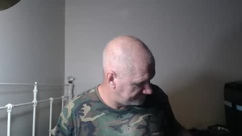 Snapshot of casinocam chatting on February 28, 2026, 6:53 pm CasinoCam online show from February 28, 2026, 6:53 pm