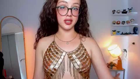 Cassie online show from October 25, 2025, 6:35 pm