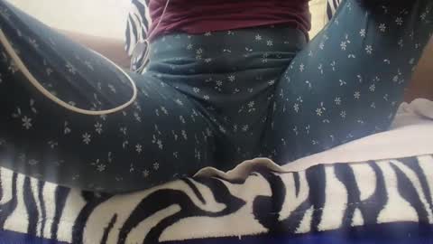 Cassandra joy online show from November 27, 2025, 5:09 am