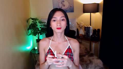 Snapshot of cassandrafoxxx chatting on December 27, 2024, 9:06 am cassandrafoxxx online show from December 27, 2024, 9:06 am