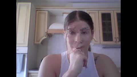 Snapshot of cassandragood chatting on October 22, 2025, 7:08 am Lena online show from October 22, 2025, 7:08 am