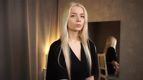 Cassie online show from February 8, 2025, 2:49 pm