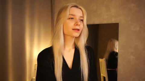 Cassie online show from February 22, 2025, 2:41 pm