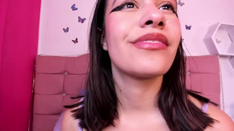 Snapshot of cassie_jones1 chatting on January 16, 2025, 7:17 am Cassie Jones online show from January 16, 2025, 7:17 am