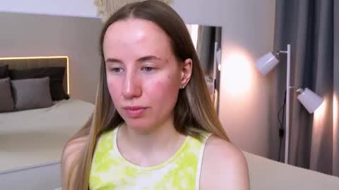 Cassie online show from October 4, 2025, 9:02 pm