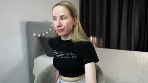 Cassie online show from February 2, 2026, 9:02 pm