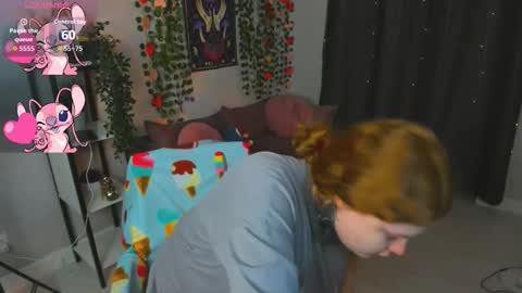 Snapshot of cassie_xkiss chatting on February 16, 2026, 8:27 pm Cassie online show from February 16, 2026, 8:27 pm