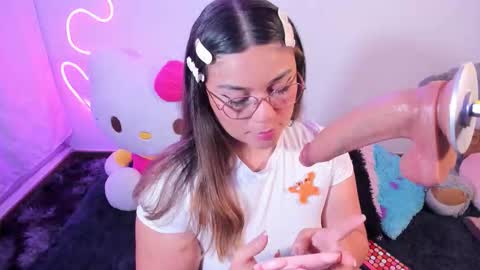 Snapshot of cassiebigass_ chatting on February 13, 2026, 10:06 pm Bela igzaii9r online show from February 13, 2026, 10:06 pm