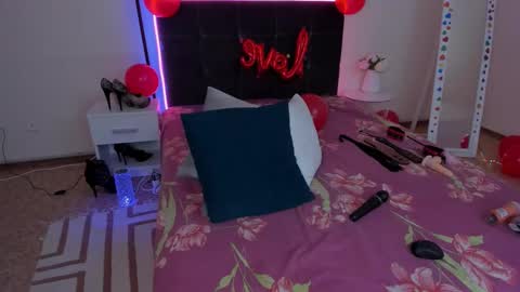 Cassie online show from February 9, 2025, 6:43 am